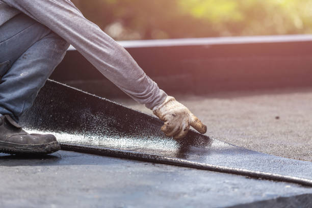 Professional Crawl Space Encapsulation technician working in Evansport, OH